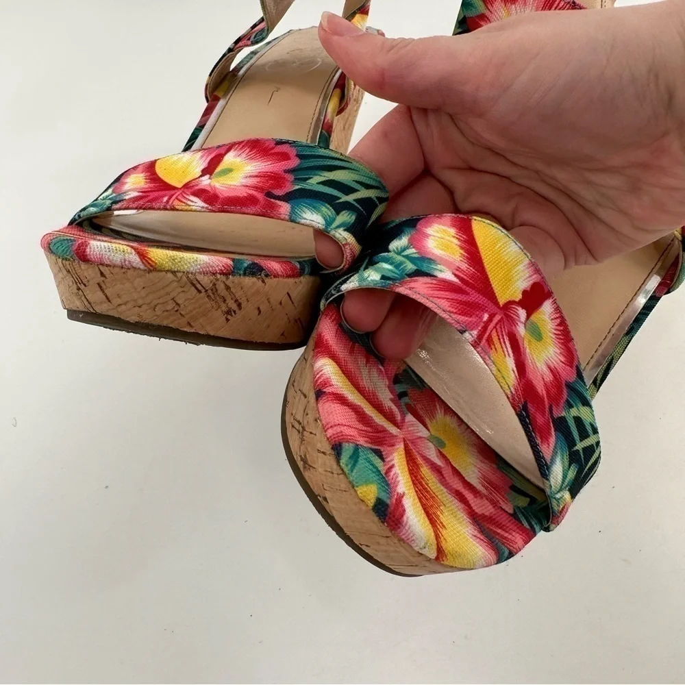 Jessica Simpson Jeisha sandals 10 40 multicolored floral tropical cork wedges
